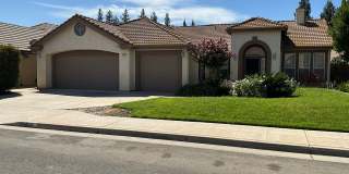 Beautiful 3 Bedroom 2 Bath home with bonus room in the Clovis North High area. Beautiful 3 Bedroom 2 Bath home with bonus room in the Clovis North High area. Gallery 1
