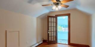 142 E Meadow Rd Gallery 21