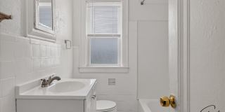$1675 - Fitzgerlad Brick 3 Bedroom 2 Bath Gallery 26