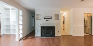 2811 LEE OAKS Court Gallery 10