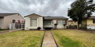 3 Bedroom | 1 Bathroom - Bakersfield, CA 3 Bedroom | 1 Bathroom - Bakersfield, CA Gallery 1