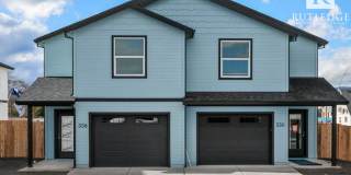 3 Bed/2.5 Bath Townhome in Medford Gallery 1