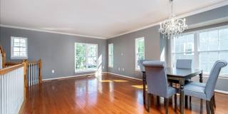 2209 COMMISSARY Circle Gallery 6