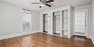 909 W Chestnut Street Gallery 6