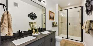 Strait & Nelson Gallery 25
