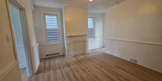 Fully updated 1 bedroom 1 bath Apartment in Troy Hill! Gallery 5