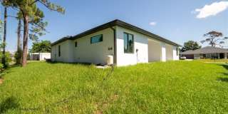 2401/2403 Matena Avenue S Gallery 4