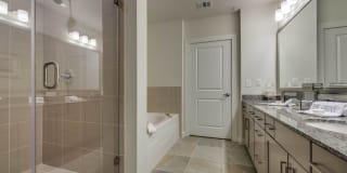 The Grove at Wilcrest Gallery 19