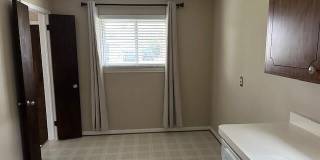 18547 Hillcrest Street Gallery 31