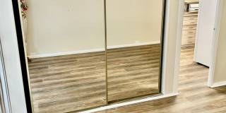 Tropic Seas one bdrm., one bath apartment, Oceanfront property, by Diamond Head and Kapiolani Park! Gallery 13
