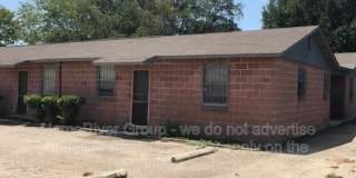 380 Sterling St Gallery 1