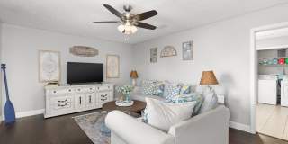 1955 Lakeshore Dr Gallery 1