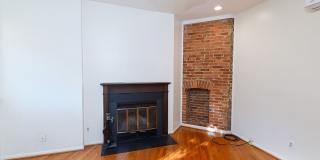 Charming Hill East One Bedroom Gallery 6