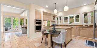 Diamond Head Luxe Five-Bedroom Estate with Private Pool Gallery 15