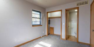 Gorgeous 5-Bedroom Home! Gallery 12