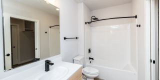The District Lofts Gallery 13