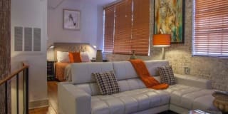 DH Holmes Gallery 19