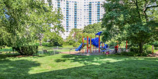 10201 GROSVENOR PL #817 Gallery 13