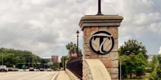 The Winthrop Gallery 32