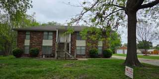 Updated 2 Bedroom / 1 Bathroom in Lee's Summit!! Gallery 1