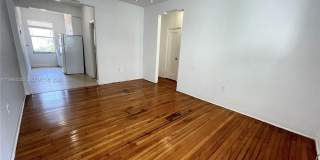 1030 Jefferson Ave Gallery 2