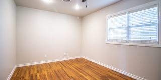 Spacious 3 bed 2 bath Home Gallery 14
