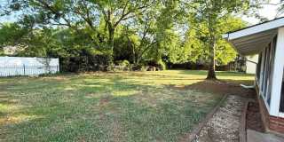 1132 Hipp Road Gallery 21