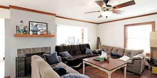 Spacious Fry’s Spring Home – Great Layout for Roommates Gallery 4