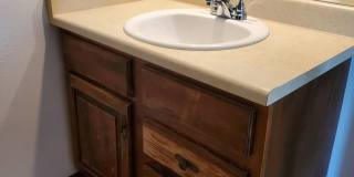 Townhome with 4 bedrooms, 2.5 bath Gallery 25