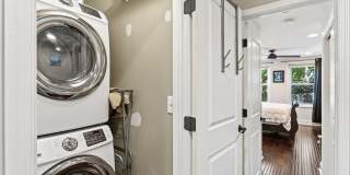 Stunning 2 Bed, 2.5 Bath Home in the Heart of Fishtown! Gallery 36