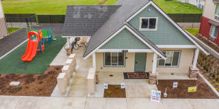 Oak Springs Apartments Gallery 2