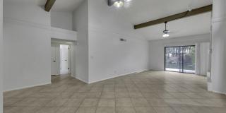 620 LAKEWAY Drive Gallery 16