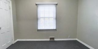 Preleasing for August 2026!! 5-Bedroom Home Near Ball State Campus! In Unit Washer/Dryer & Large Backyard! Gallery 19