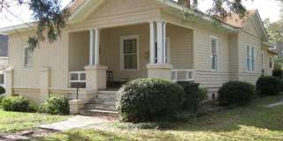 Charming 1BR Efficiency in Summerville Near Downtown & Hospitals Gallery 1