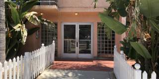 5320 Whitsett Avenue Gallery 1