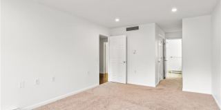30 Argyle Avenue Gallery 21