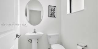 20610 NE 5th Pl Gallery 10