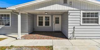 6817 N STERLING AVENUE Gallery 1