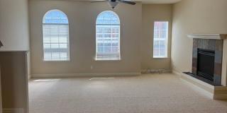 Spacious 3 - Bedroom / 2.5 Bath Condo in Desirable Town Green Village Gallery 5