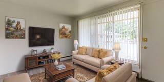 Manor House Apartments Gallery 1