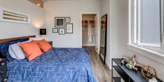 Mark on 8th Gallery 34