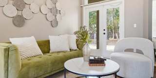 4269 VICTORIA LAKES Drive W Gallery 8