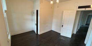 Stunning Victorian Duplex for Rent Gallery 35