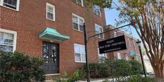 1310 Glade Street Gallery 1