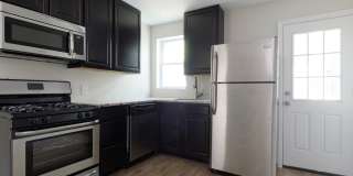 Charming 2BD/1BA Townhome in East Baltimore, MD! Gallery 6