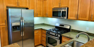 Stunning 2 Bed 2 Bath Penthouse Condo in Los Altos.  Great Schools and Location! Gallery 6