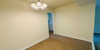 4 Bedroom, 2.5 Bath Townhouse Gallery 8