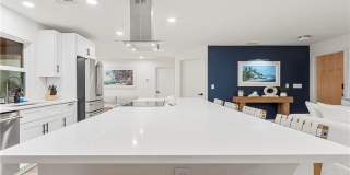 2412 La Salle Avenue Gallery 39