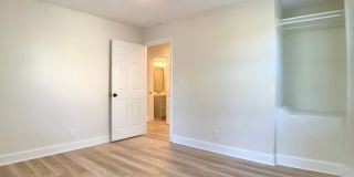 47 Maple St Gallery 14