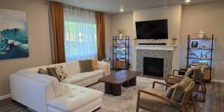 Gig Harbor McCormick Creek Phase 2 - 4 bedroom 3 bathroom 2831 sq ft well maintained home! Avail August 1st! Gallery 6